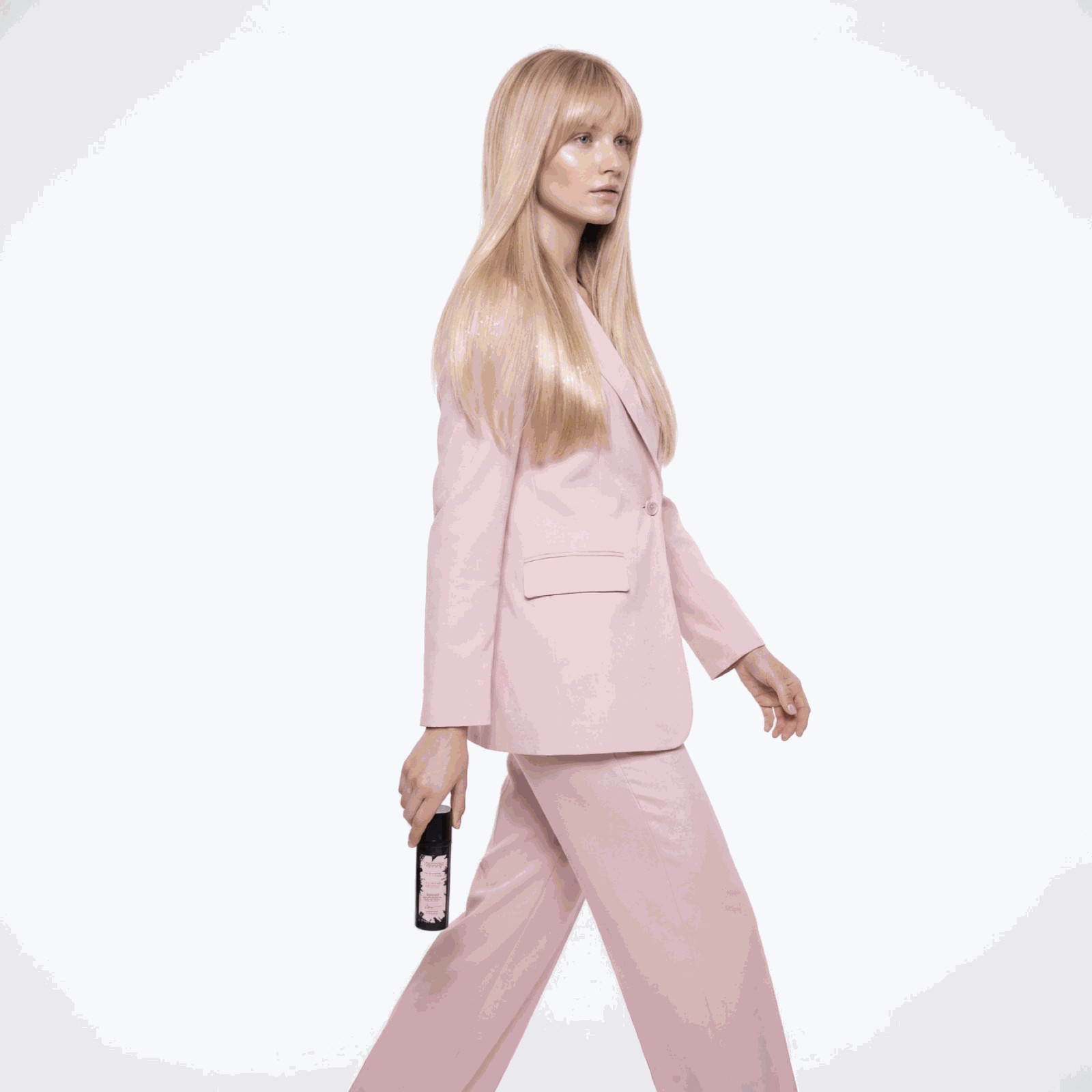 Blonde Inside™ Velvet Oil ultra-hydrating illuminating oil for blonde hair with hyaluronic acid and camellia oil